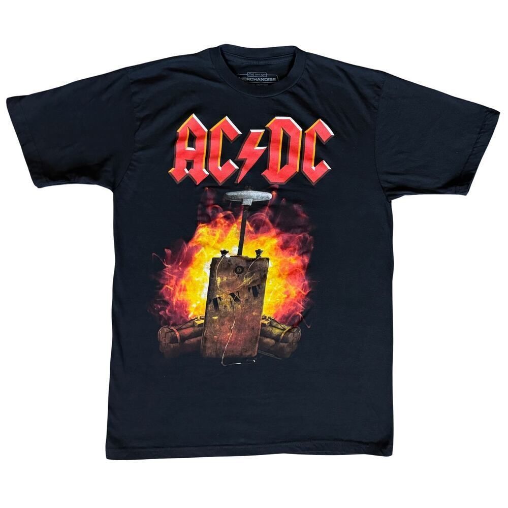 Live Nation Merchandise Mens AC/DC Rock Band T-Shirt‎ Sz Medium Fire Black Goth